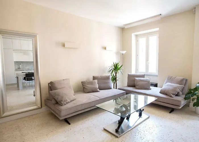 Petra Daire Roma
